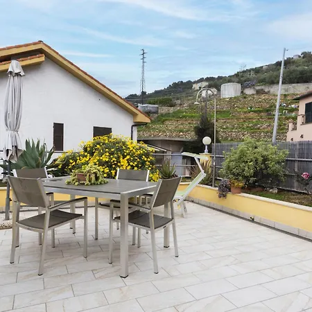 Terrazzo Sul Mare By Interhome Сasa de vacaciones Cipressa