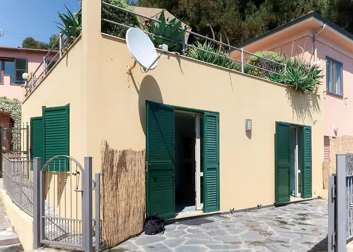 Terrazzo Sul Mare By Interhome Cipressa